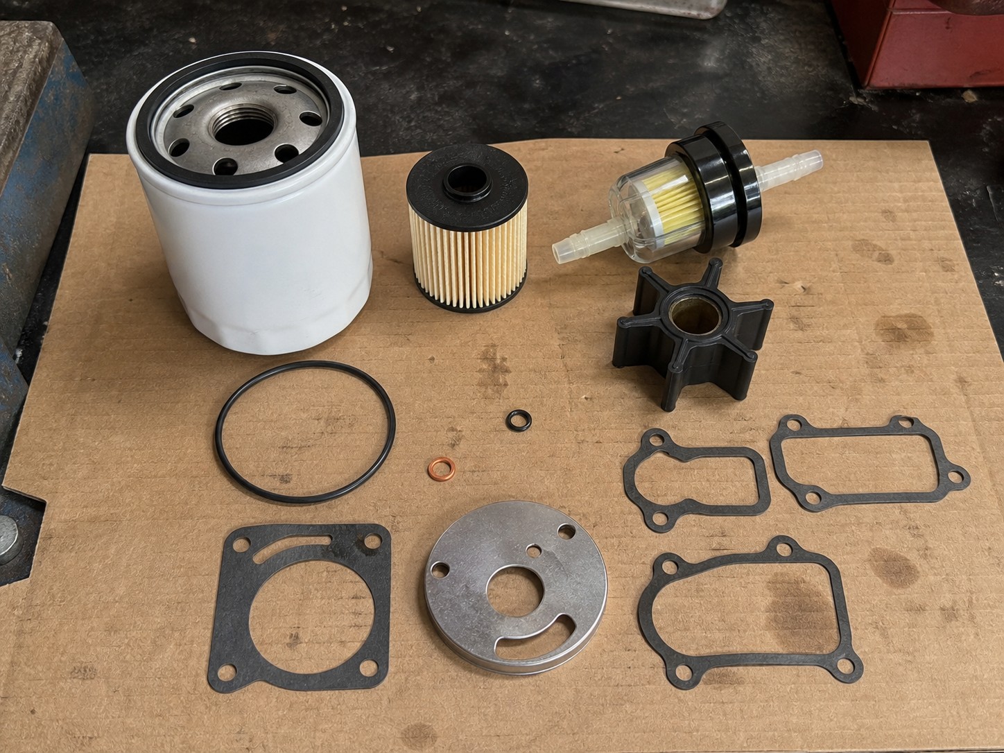 Motordelar servicekit